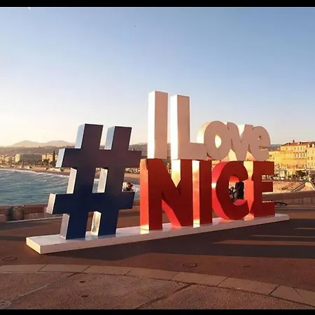 3 Pieces Avec Parking A Chez David